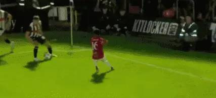 9game-曼联关键一役惨遭绝杀，球迷难掩失望，以下只有什么中心这些.-9game