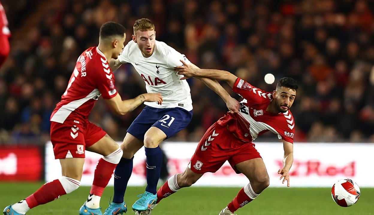 九游-包含赛地聚焦——足总杯今晨热度飙升；多伦多猛龙扳平良机；赛场秩序良好；医务组通报恢复的词条-九游