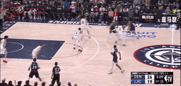 九游体育-多伦多猛龙训练开放日，集结日单刀错失引欢呼，NBA季后赛在即，控场能力受关注的简单介绍-九游体育